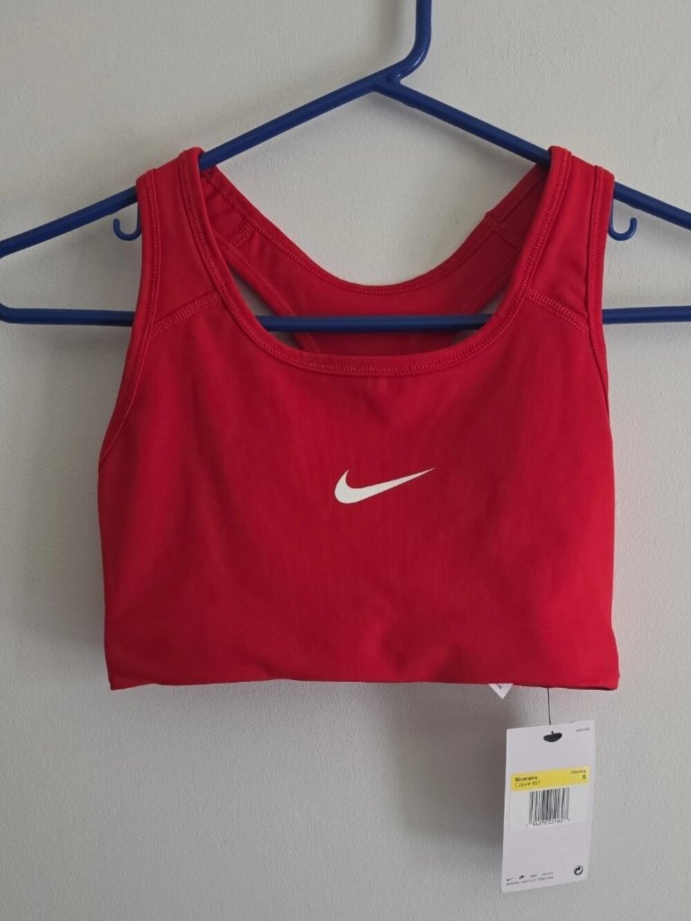 NWT Nike Red Medium Support Non Padded Swoosh 2.0 Sports Bra Size Small
